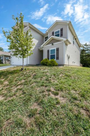 2745 Swarm Court Columbia TN 38401