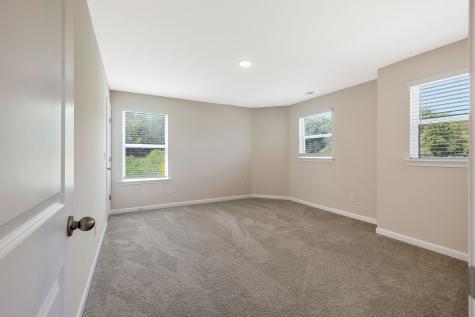 2745 Swarm Court Columbia TN 38401