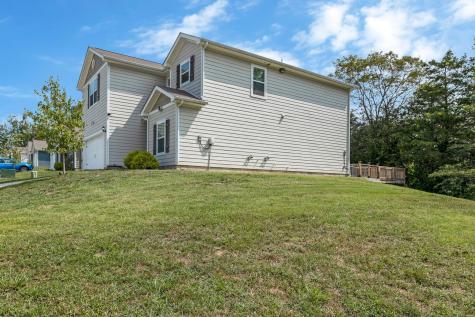 2745 Swarm Court Columbia TN 38401