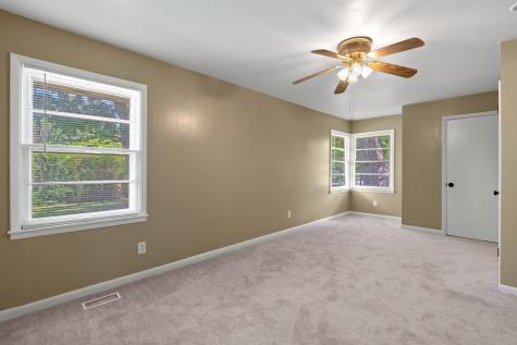 617 Larrymore Drive Manchester TN 37355