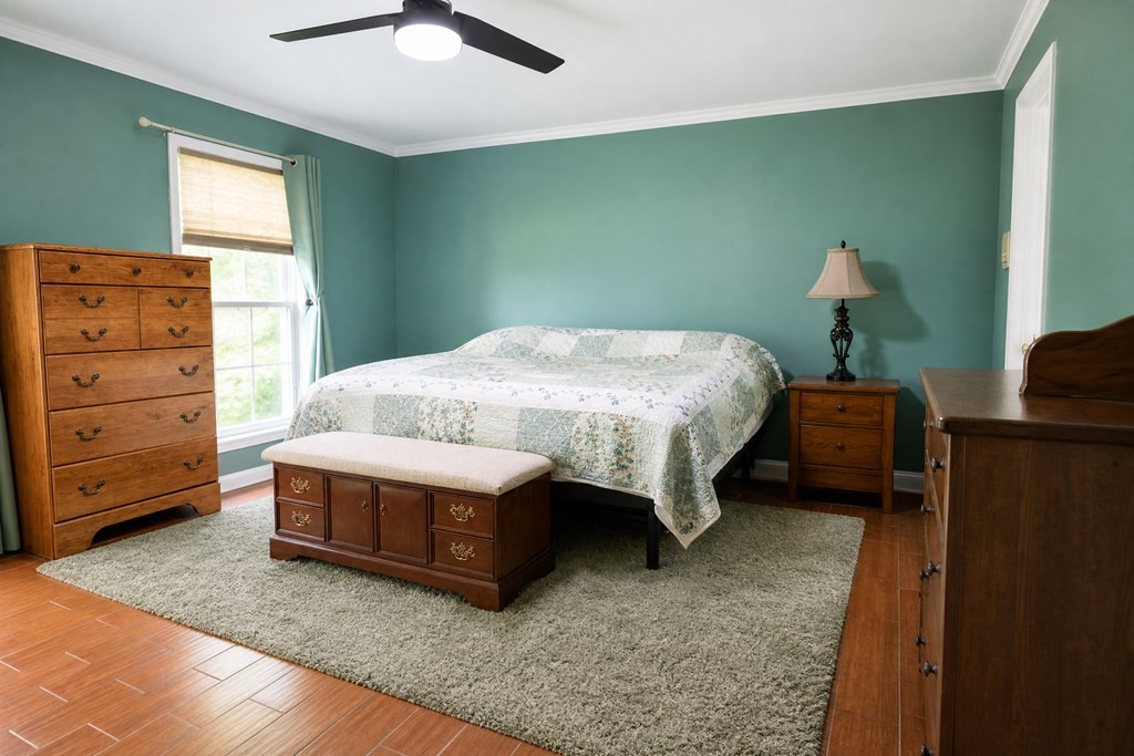 2307 Hamlin Drive Paris TN 38242