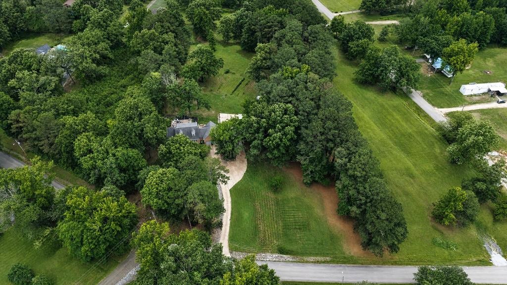 2307 Hamlin Drive Paris TN 38242