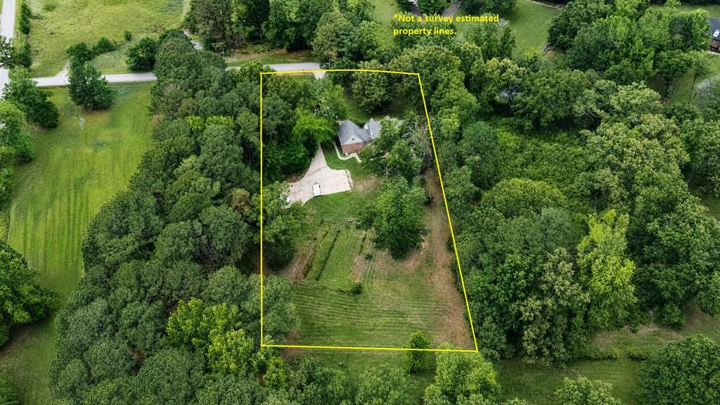 2307 Hamlin Drive Paris TN 38242