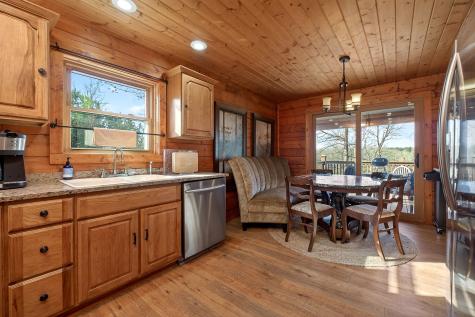 142 Rayahs Way Quebeck TN 38579