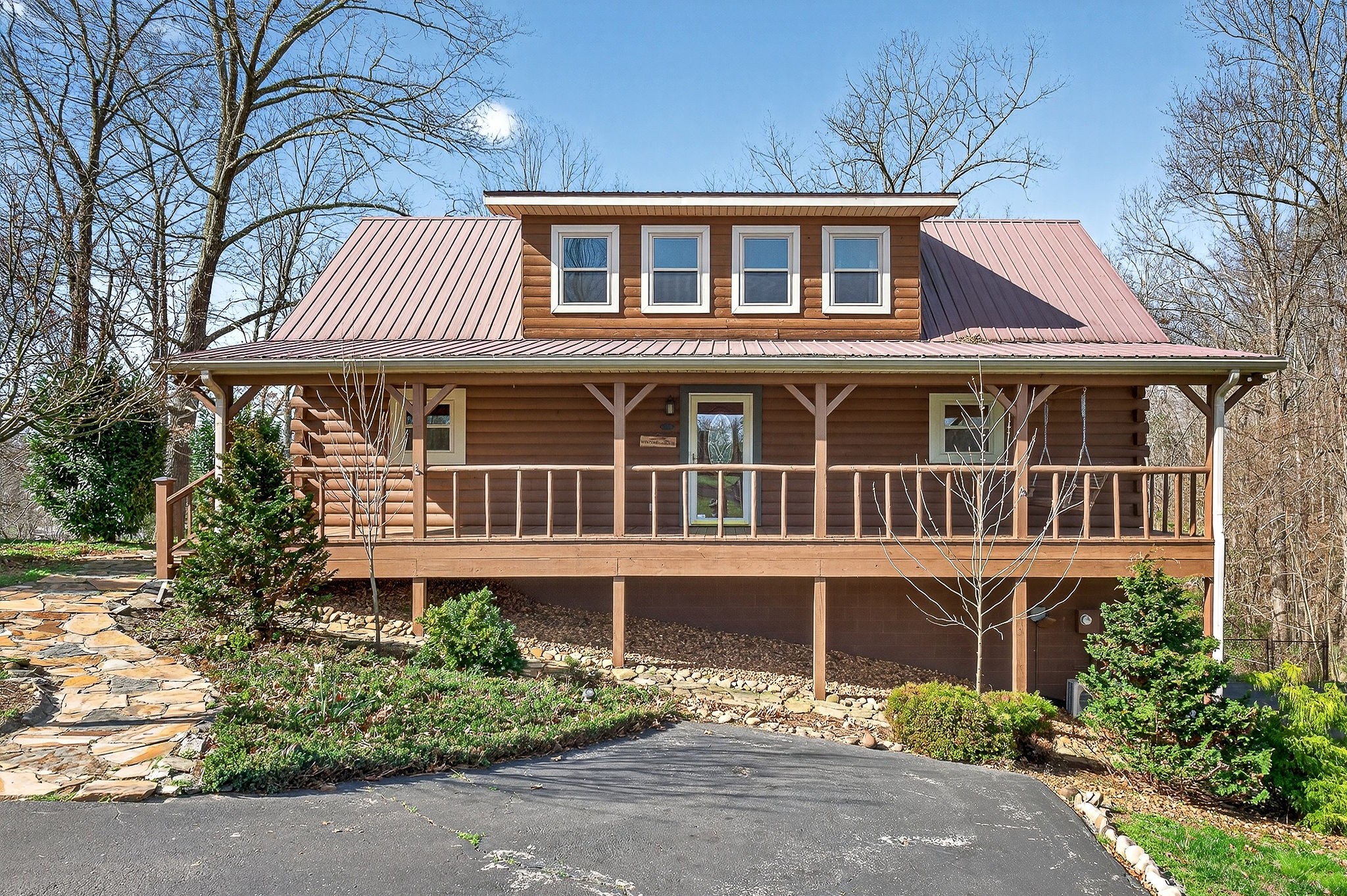 142 Rayahs Way Quebeck TN 38579