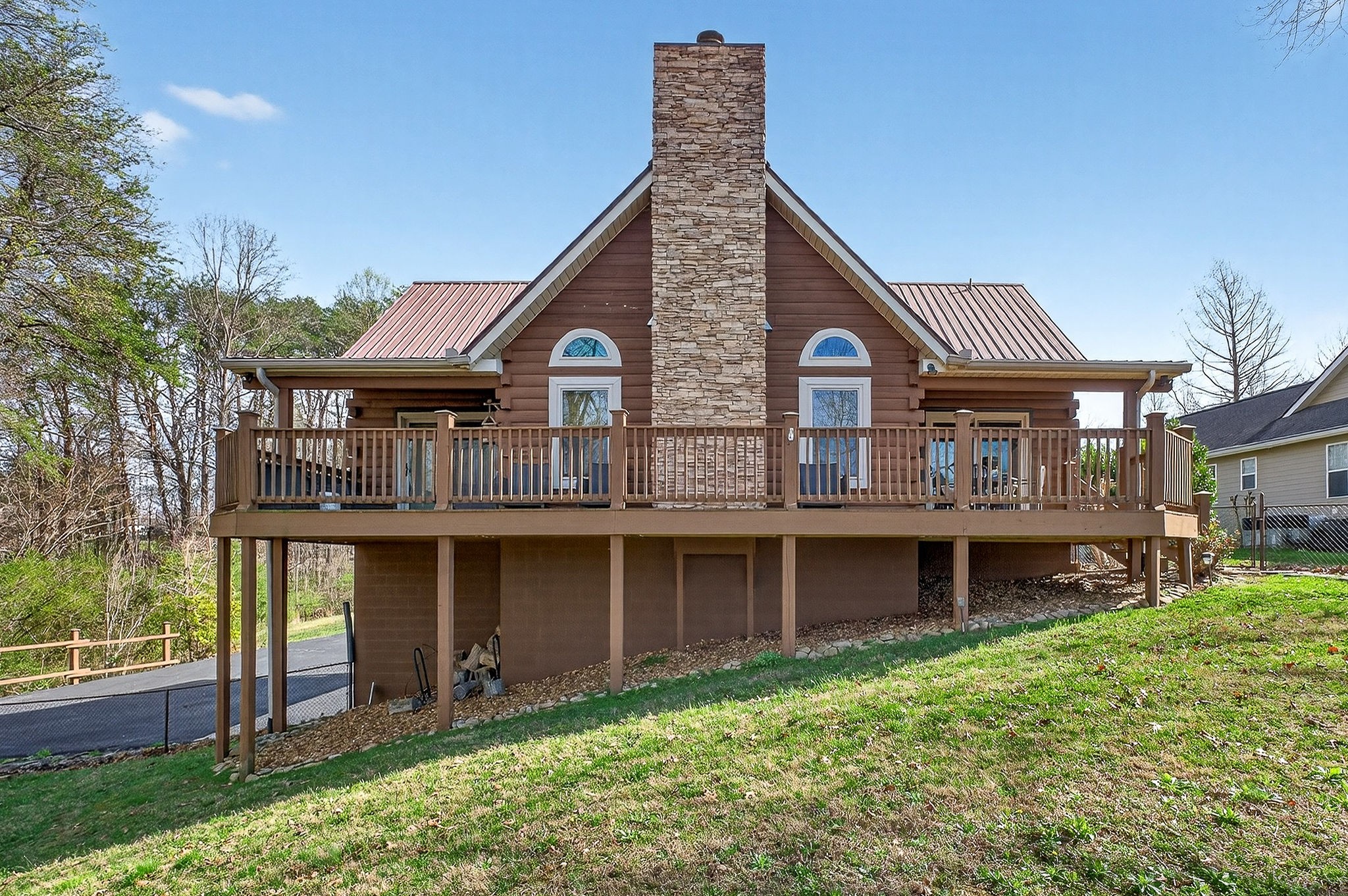 142 Rayahs Way Quebeck TN 38579