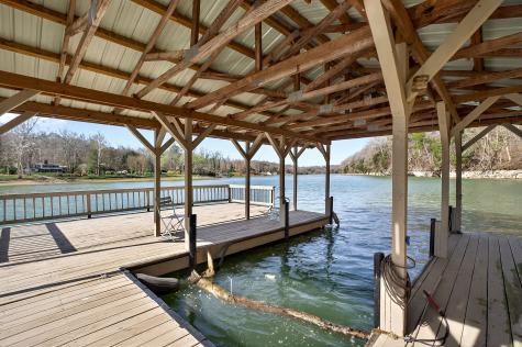 142 Rayahs Way Quebeck TN 38579
