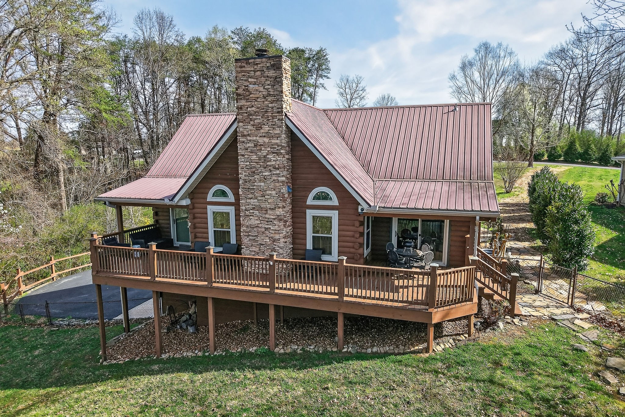 142 Rayahs Way Quebeck TN 38579