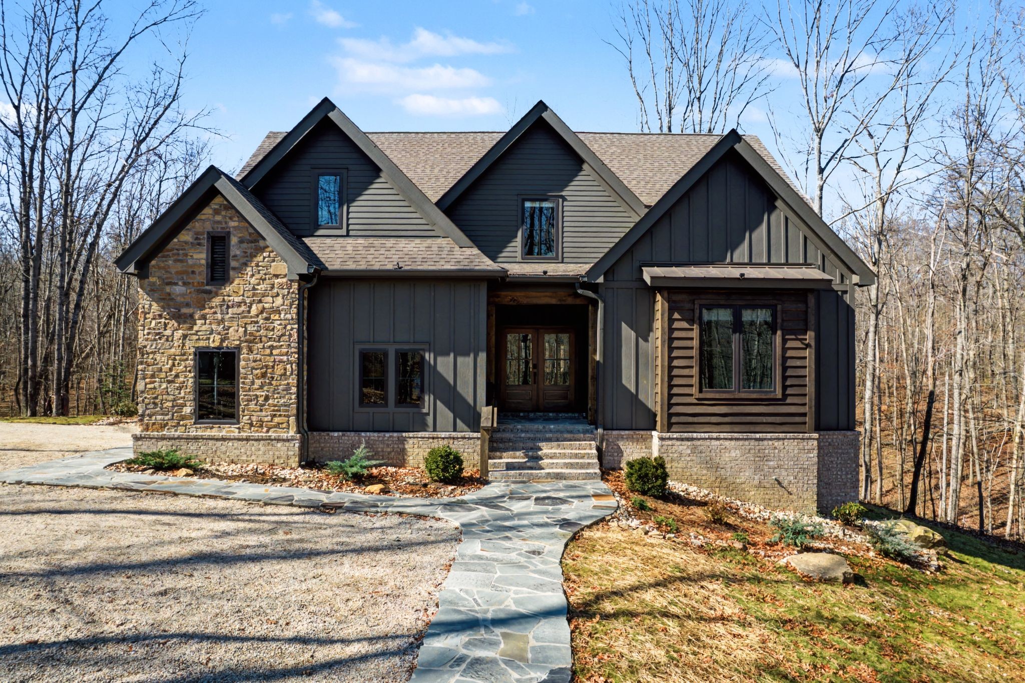 1863 Lake Louisa Loop Monteagle TN 37356