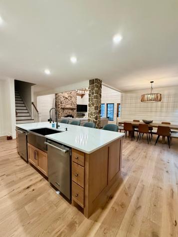 1863 Lake Louisa Loop Monteagle TN 37356