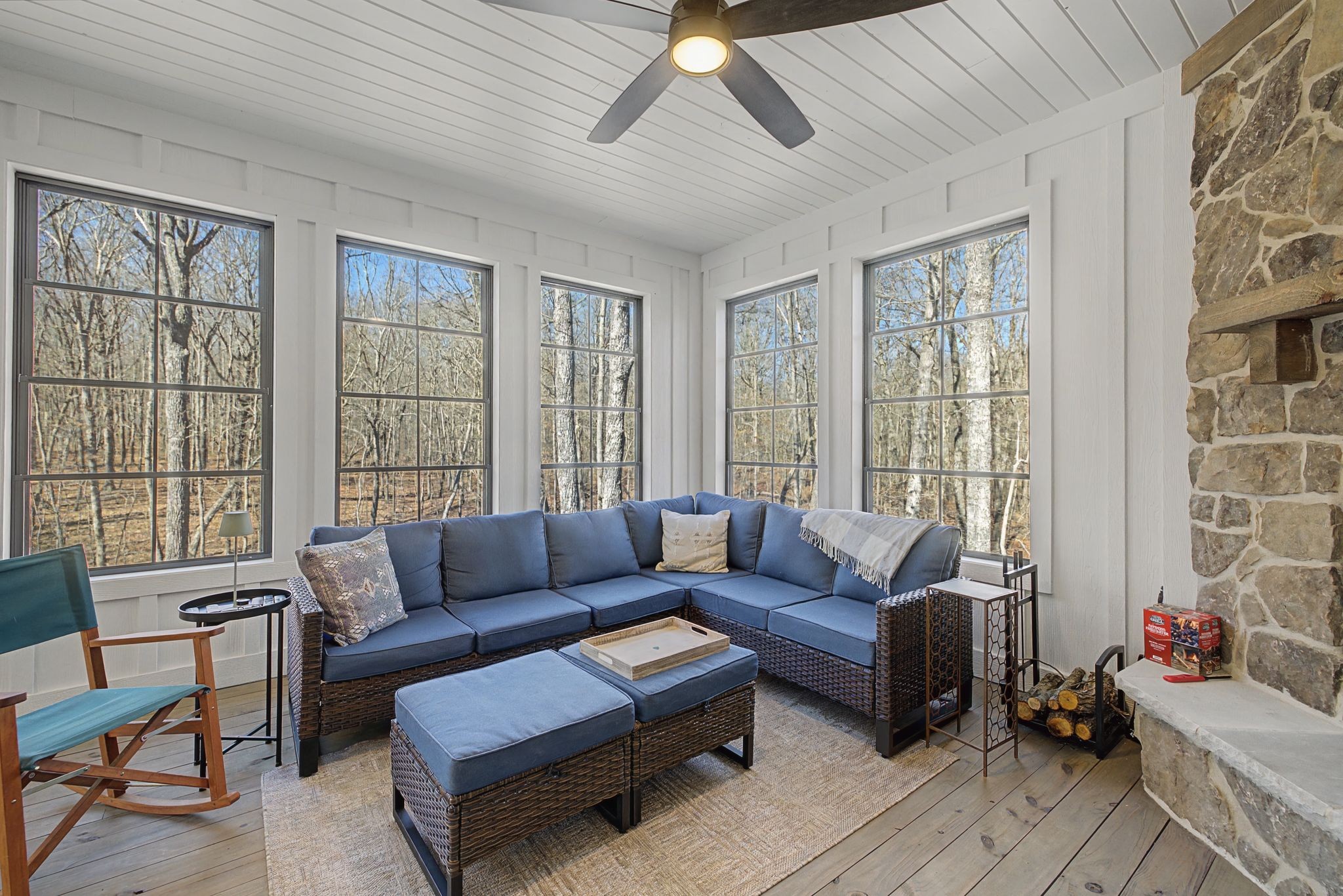 1863 Lake Louisa Loop Monteagle TN 37356