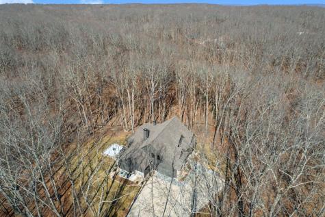 1863 Lake Louisa Loop Monteagle TN 37356