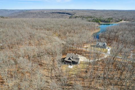 1863 Lake Louisa Loop Monteagle TN 37356
