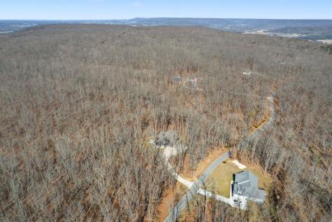1863 Lake Louisa Loop Monteagle TN 37356