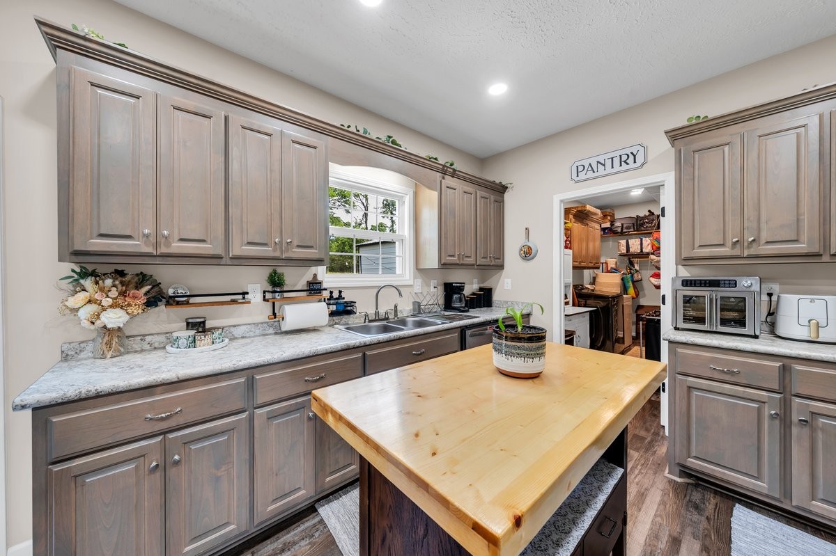 70 Crestview Drive Winchester TN 37398