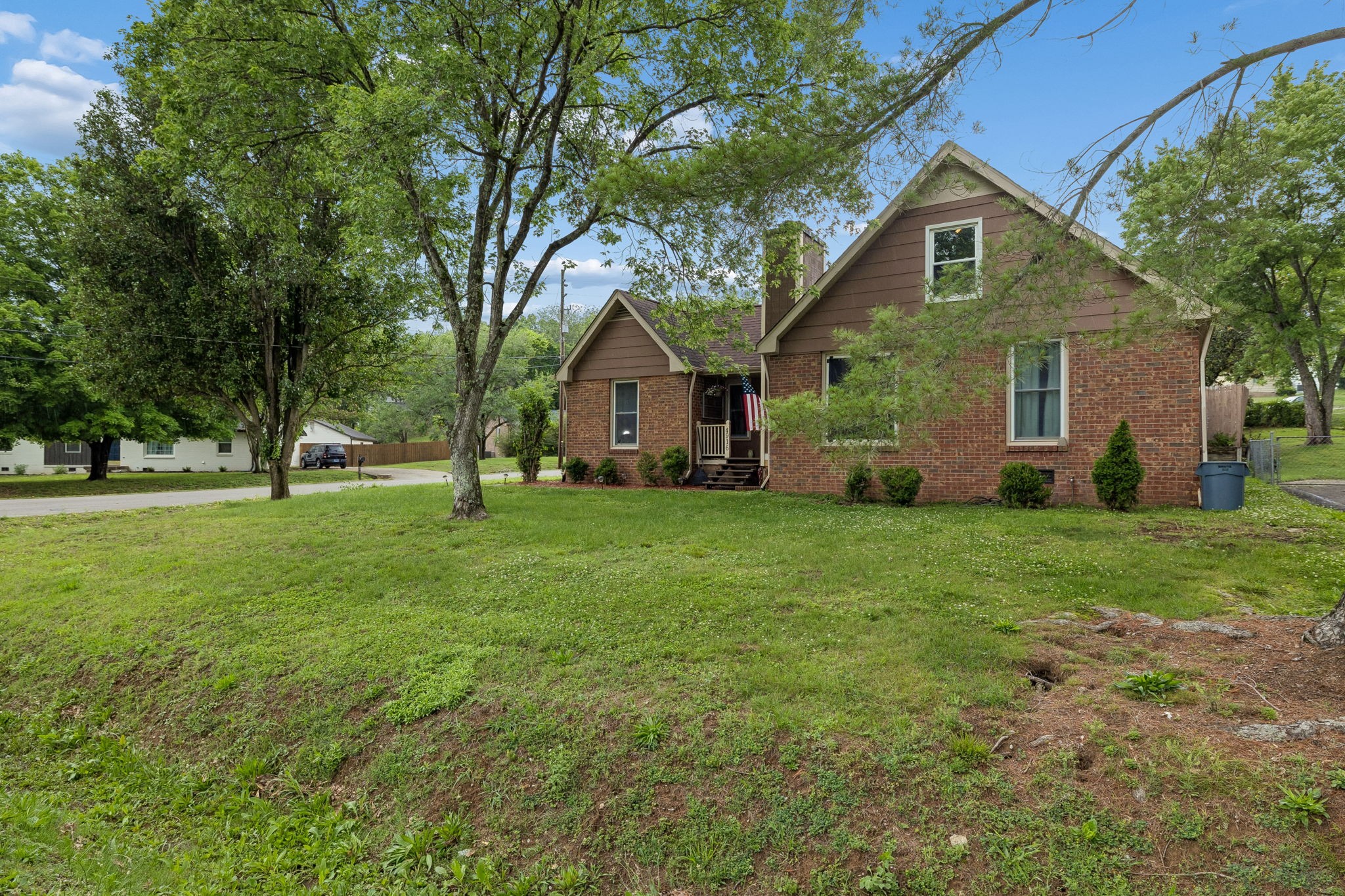 4916 Shadowlawn Drive Hermitage TN 37076