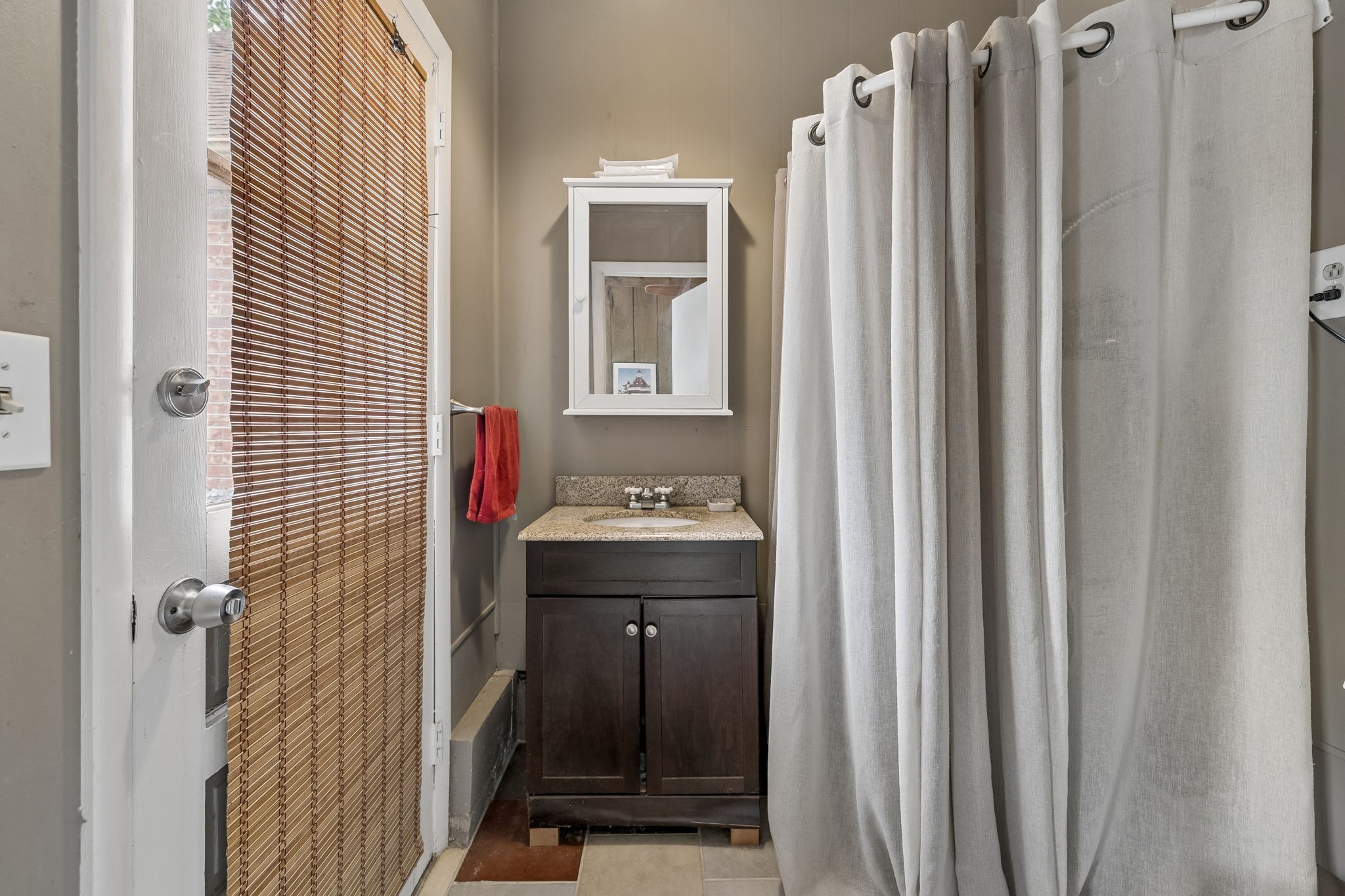 4916 Shadowlawn Drive Hermitage TN 37076