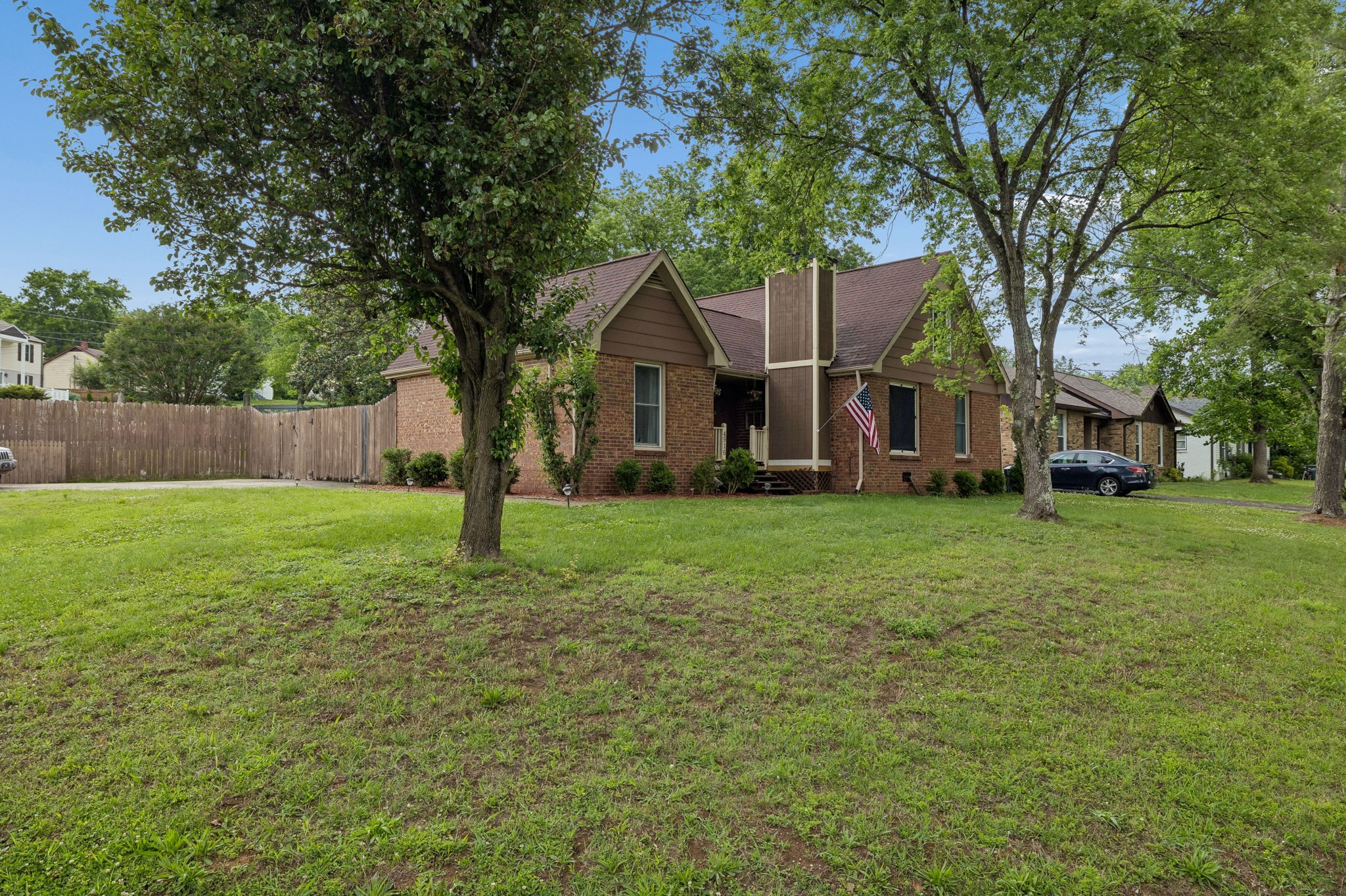 4916 Shadowlawn Drive Hermitage TN 37076