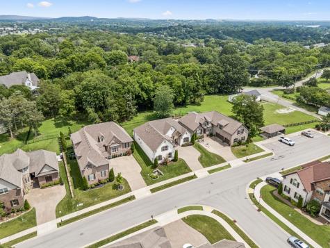 414 W Archer Way Hendersonville TN 37075