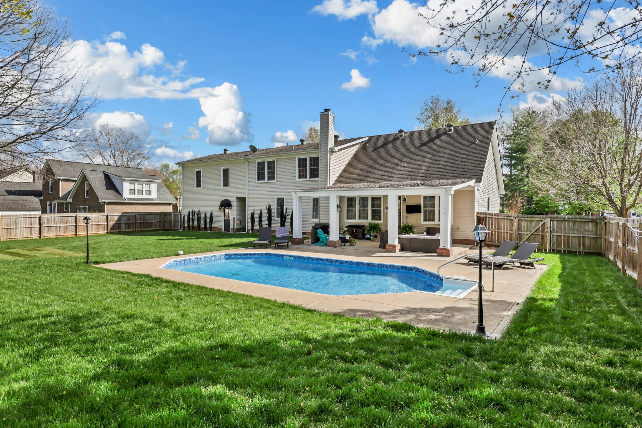 209 Longwood Lane Clarksville TN 37043