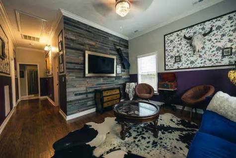 905 11th Ave, N Nashville TN 37208