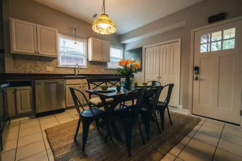 905 11th Ave, N Nashville TN 37208
