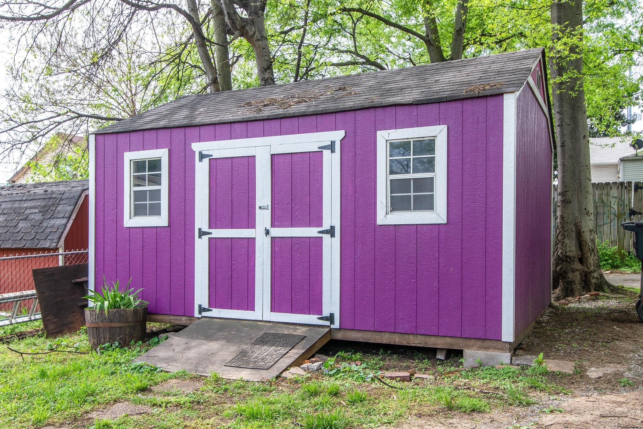905 11th Ave, N Nashville TN 37208