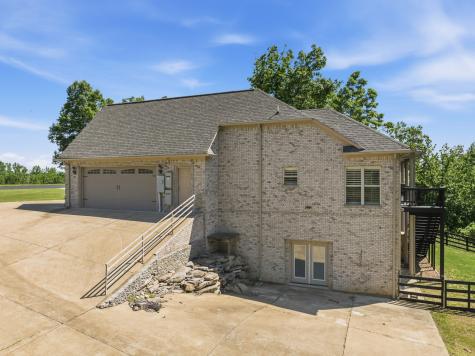 300 Rivers Edge Drive Bath Springs TN 38311