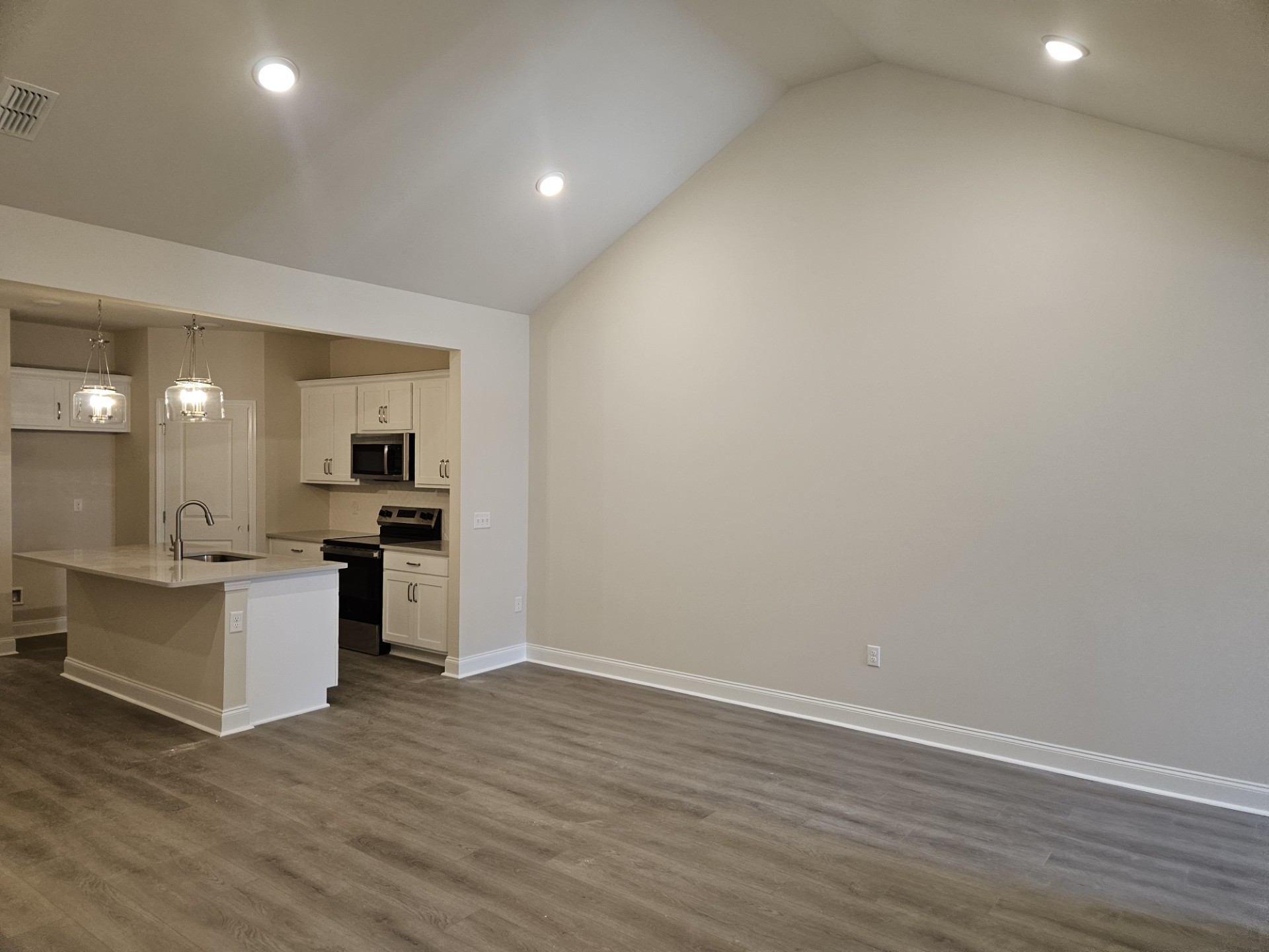 403 W Stonehaus Crossing Antioch TN 37013