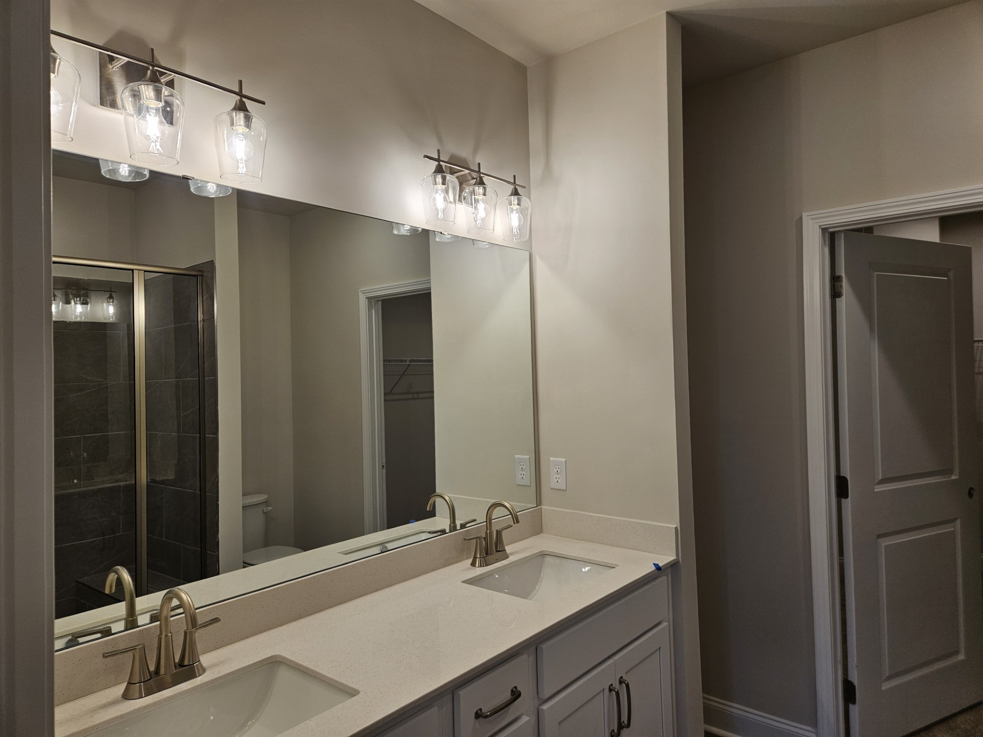 403 W Stonehaus Crossing Antioch TN 37013