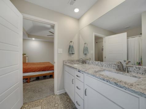 1166 Old Charlotte Trace Clarksville TN 37040