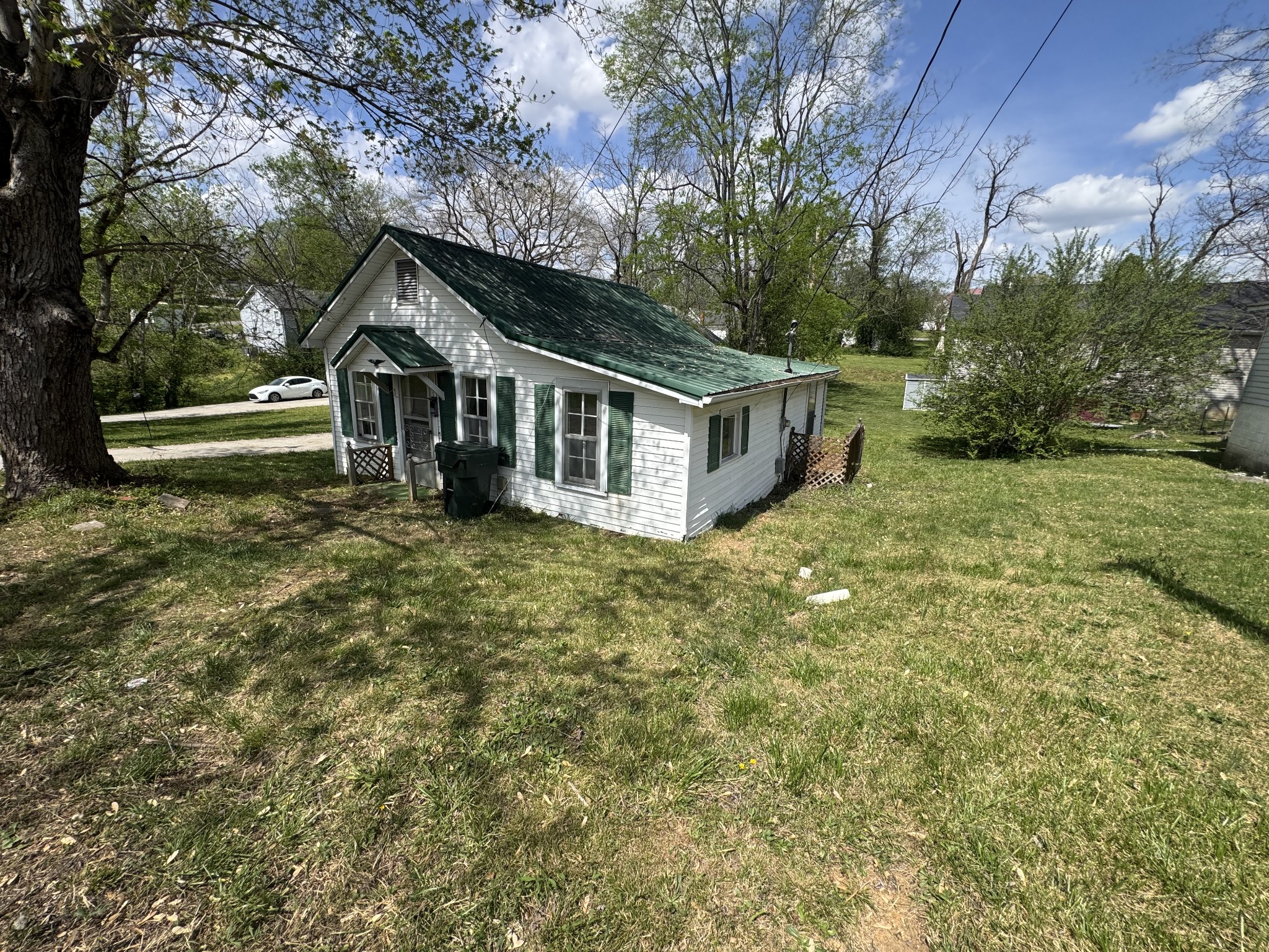 501 W Chestnut Street Dickson TN 37055