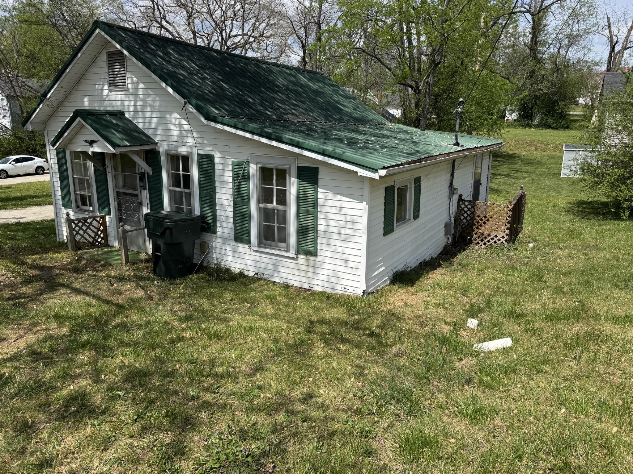 501 W Chestnut Street Dickson TN 37055