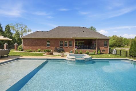 211 Fox Den Way Murfreesboro TN 37130