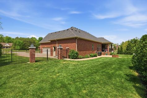 211 Fox Den Way Murfreesboro TN 37130