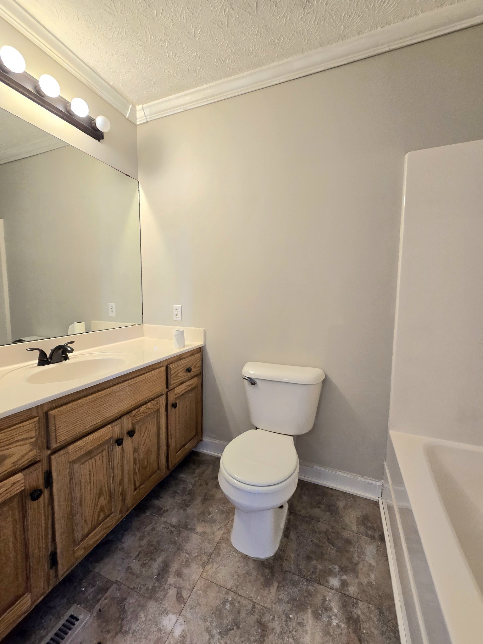 1381 Tom Grissom Road Morrison TN 37357