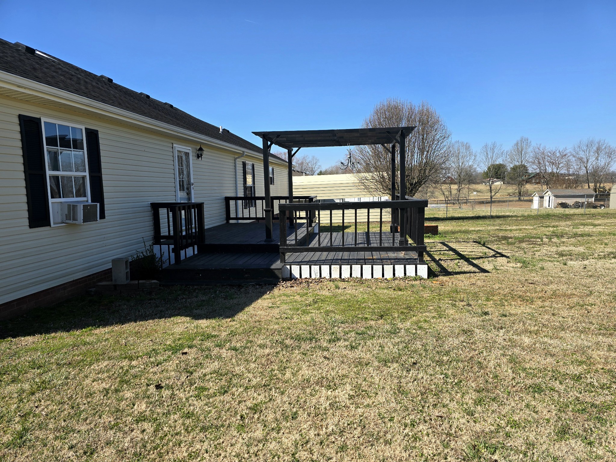 1381 Tom Grissom Road Morrison TN 37357