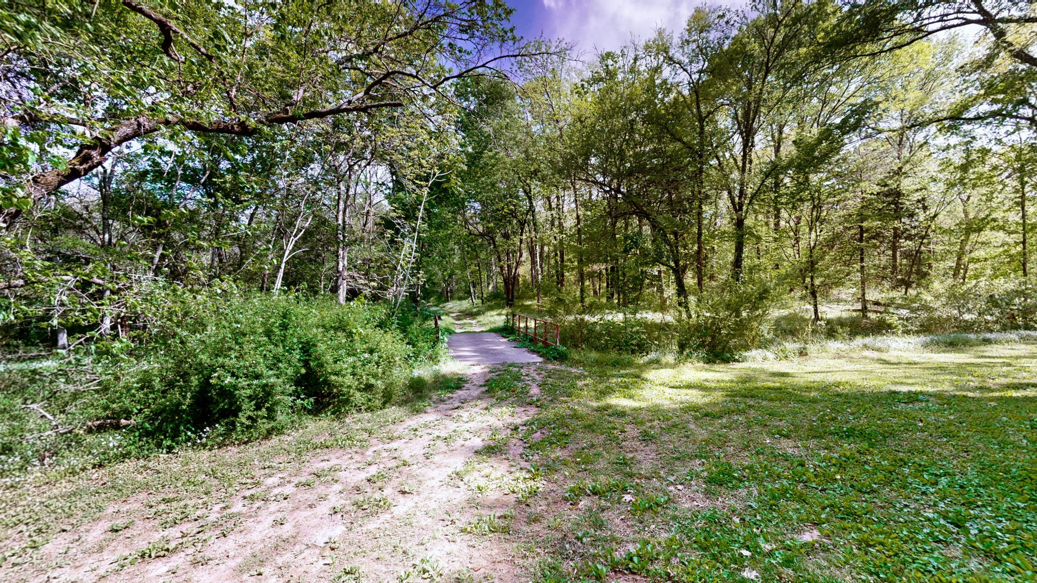 9695 Hartsville Pike Lebanon TN 37087