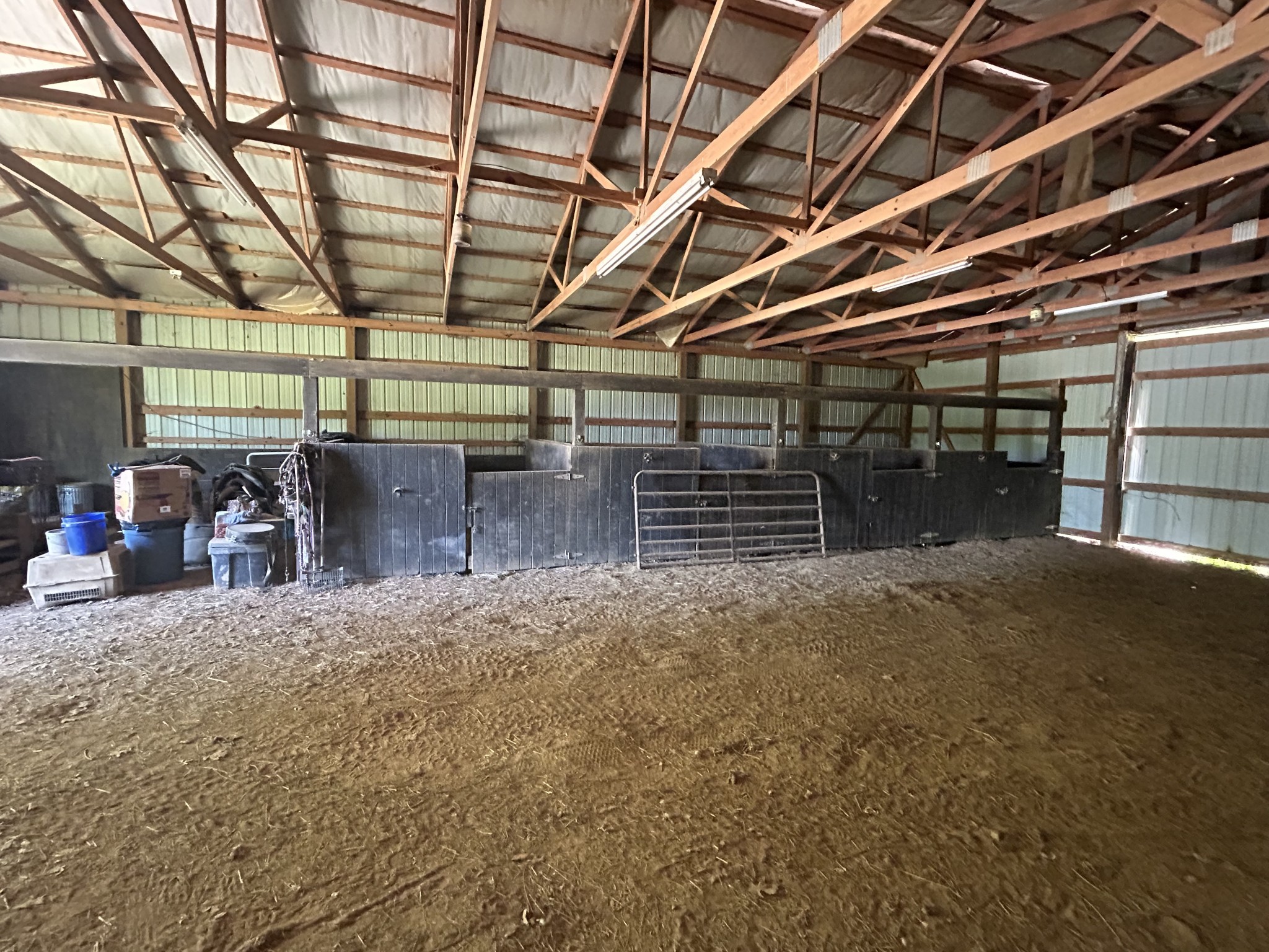 9695 Hartsville Pike Lebanon TN 37087