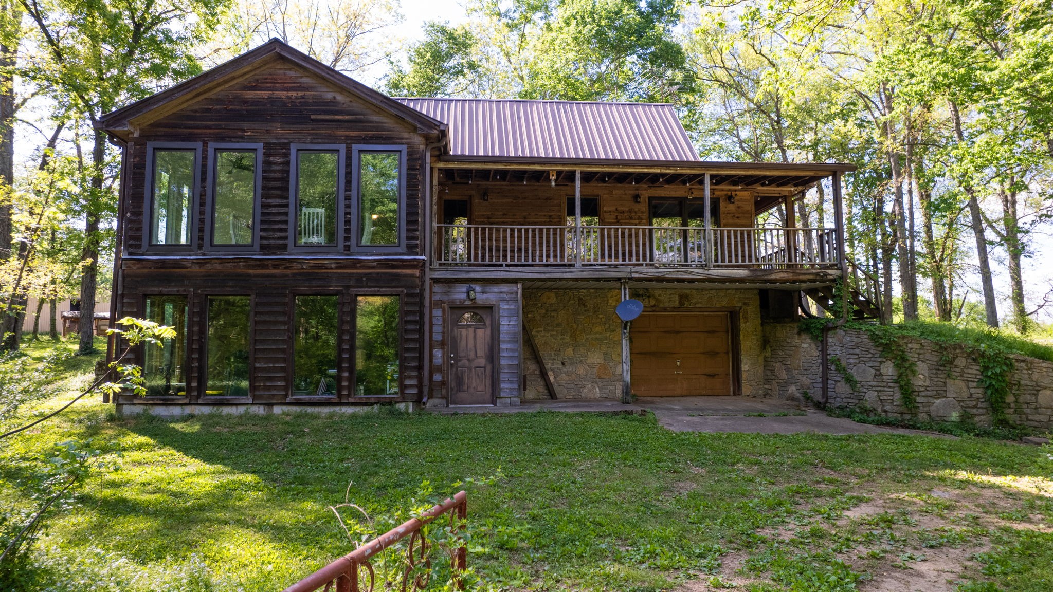 9695 Hartsville Pike Lebanon TN 37087
