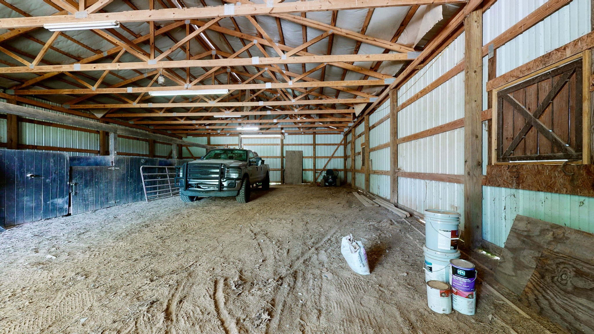 9695 Hartsville Pike Lebanon TN 37087