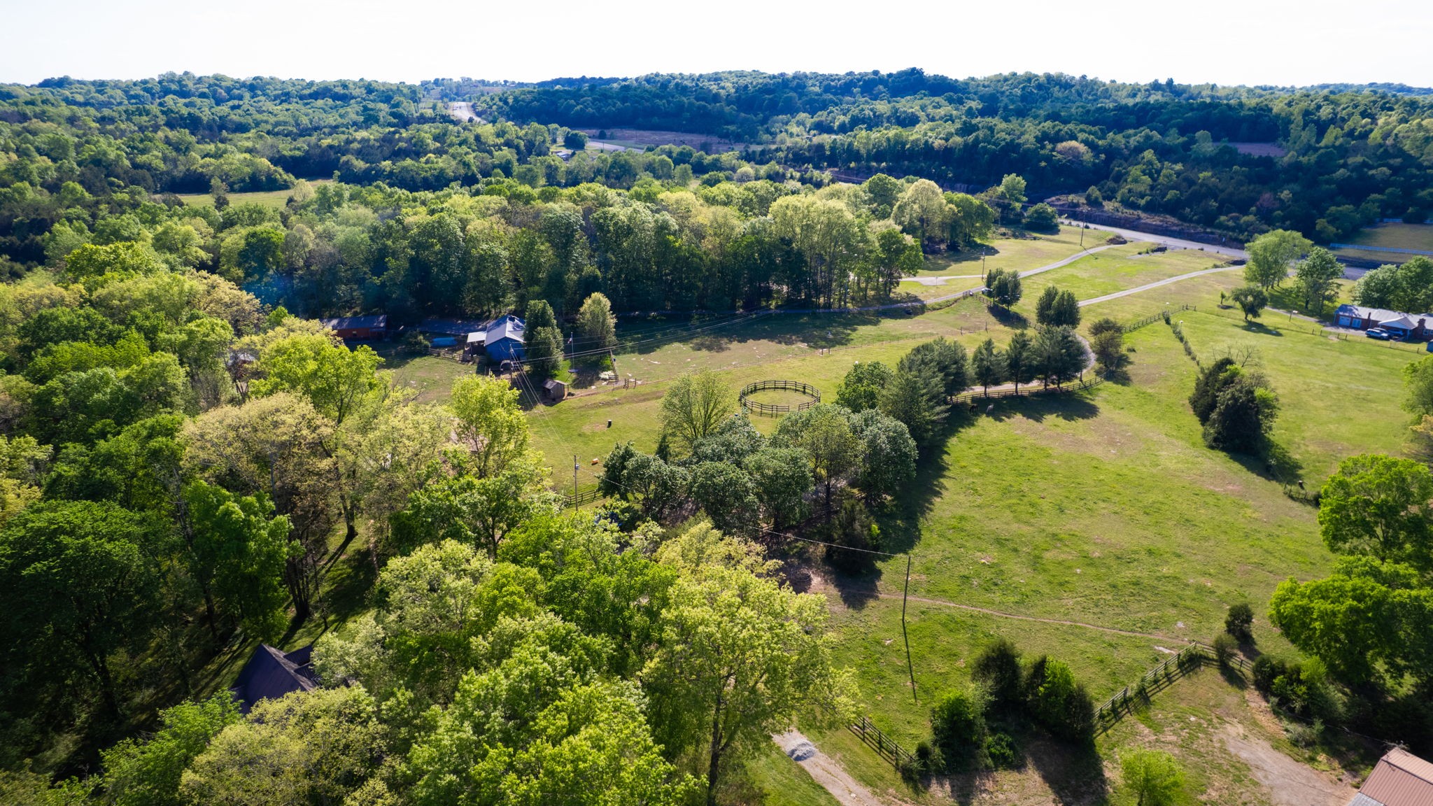 9695 Hartsville Pike Lebanon TN 37087