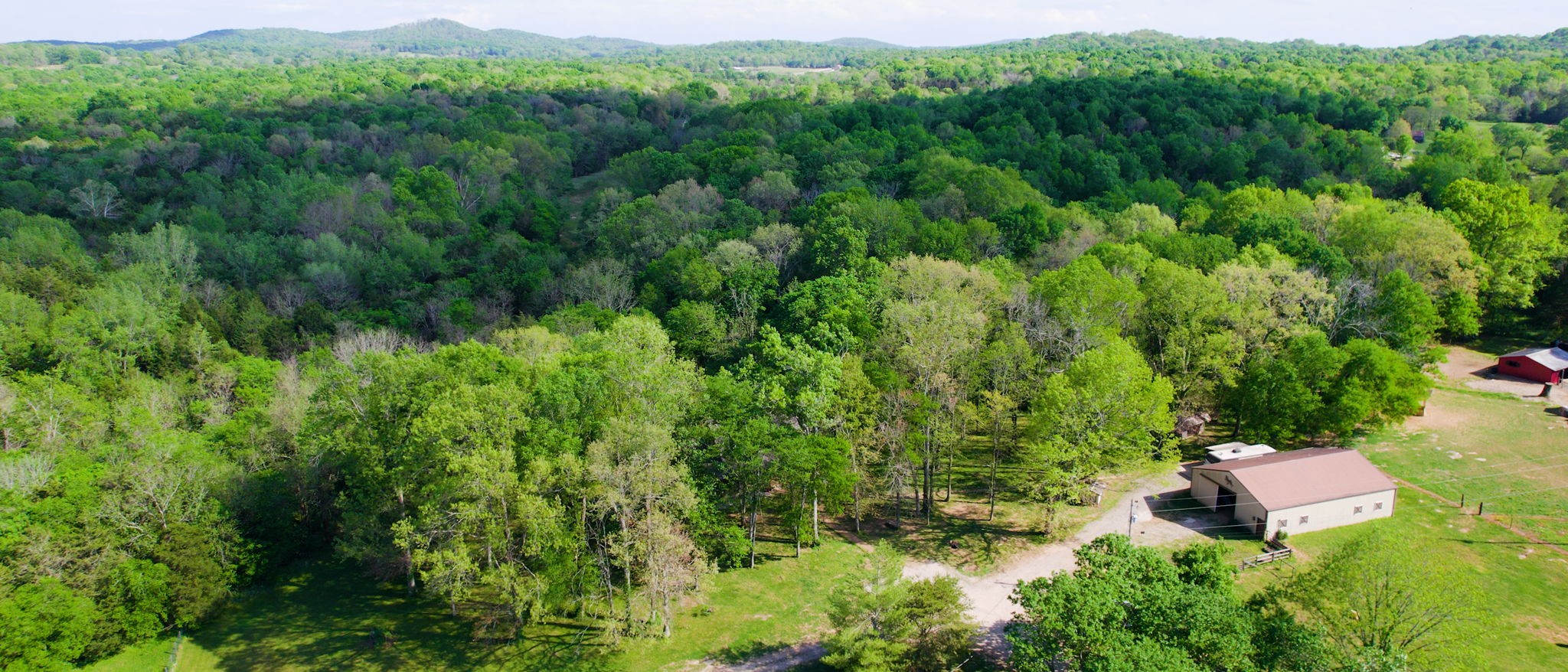 9695 Hartsville Pike Lebanon TN 37087