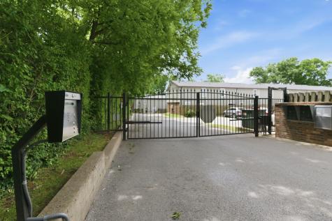 924 Coarsey Drive Nashville TN 37217