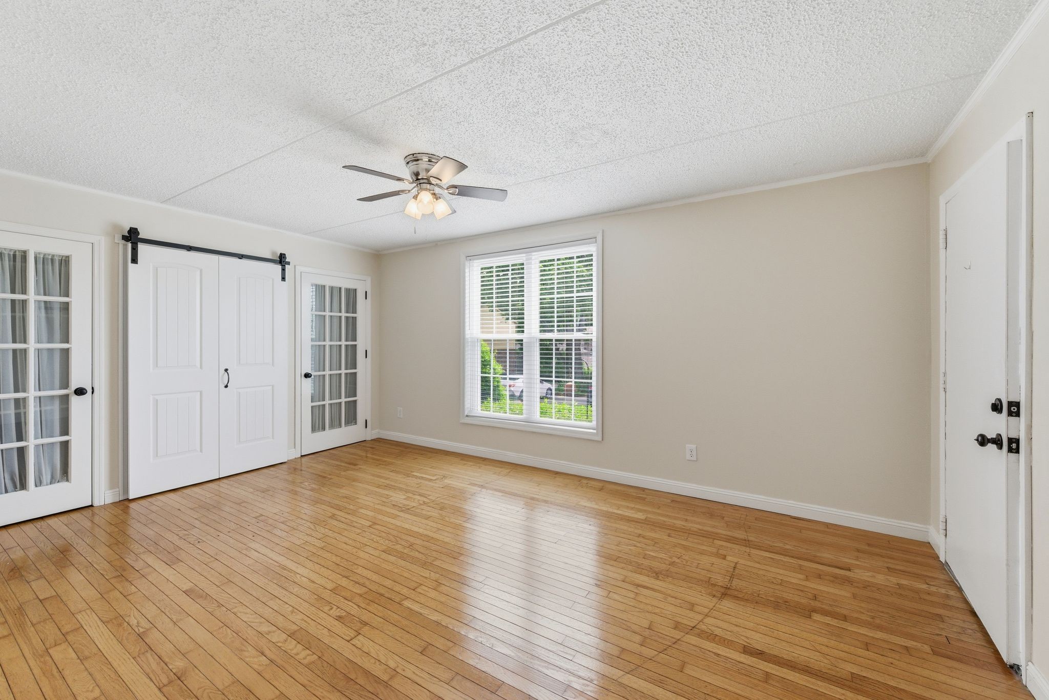 924 Coarsey Drive Nashville TN 37217