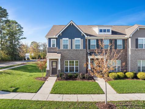 2002 Hardwick Lane Gallatin TN 37066