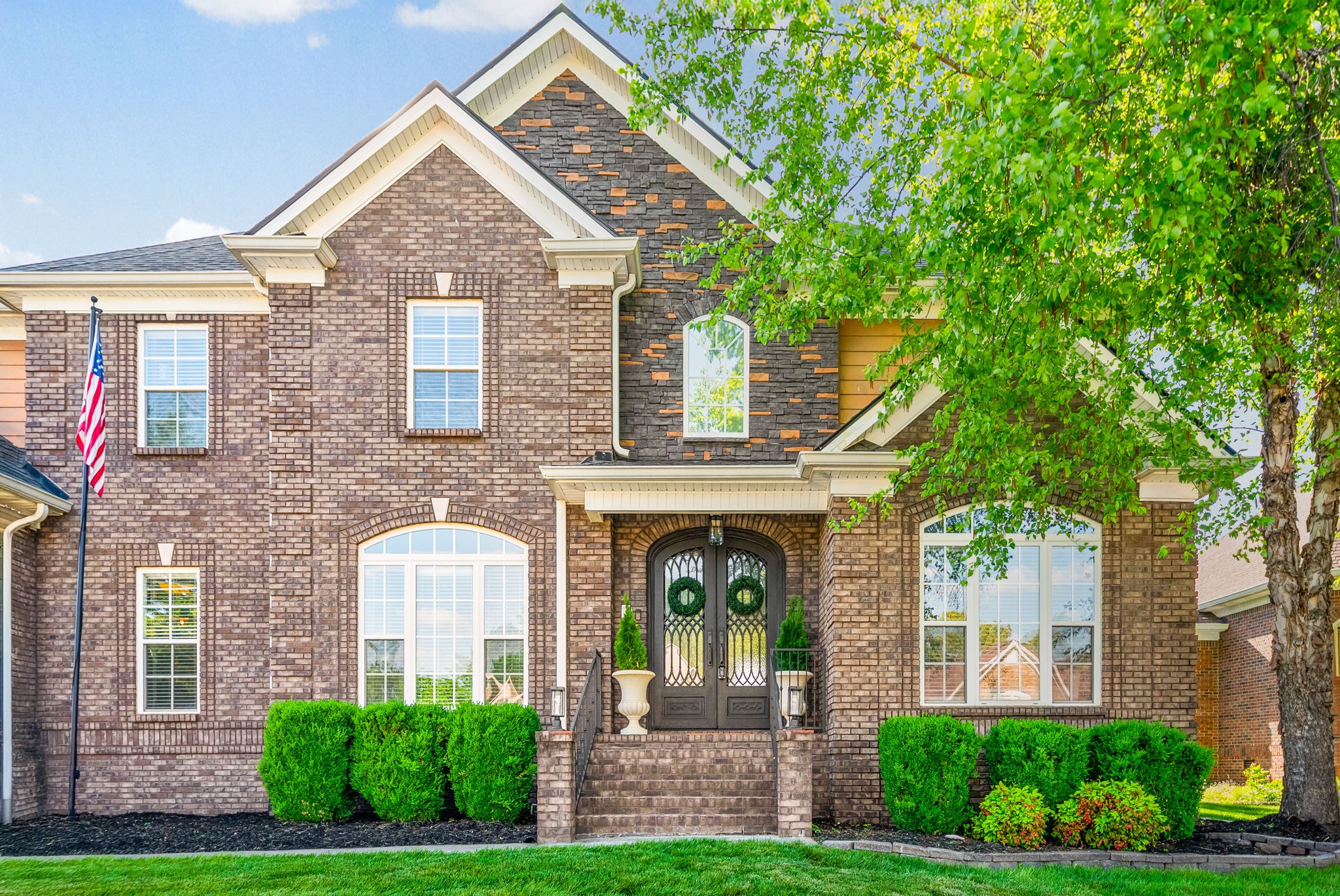 2484 Settlers Trace Clarksville TN 37043