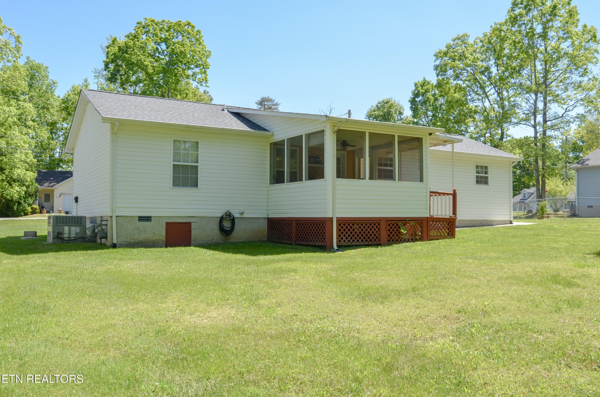 29 Marymont Drive Crossville TN 38555