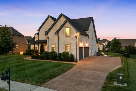 6023 Trout Lane Spring Hill TN 37174