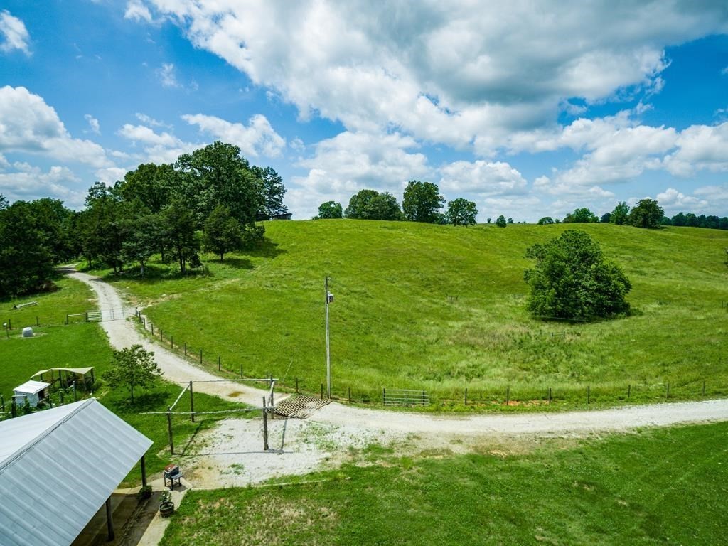 899 Messenger Road Sparta TN 38583